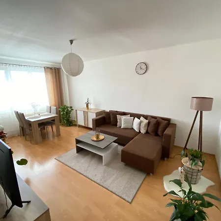 Lienka Free Parking Centre * Trenčín